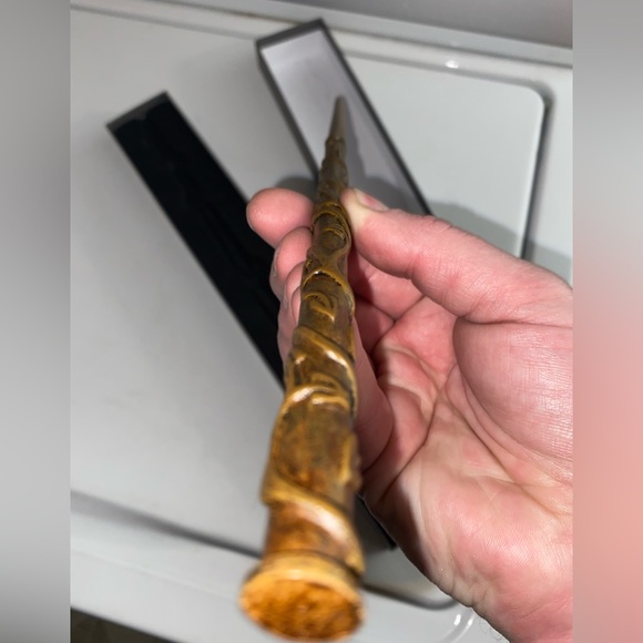 NEW -OFFICIAL Universal Studios Collectors Item Hermione Granger wand w/ box - Picture 10 of 15